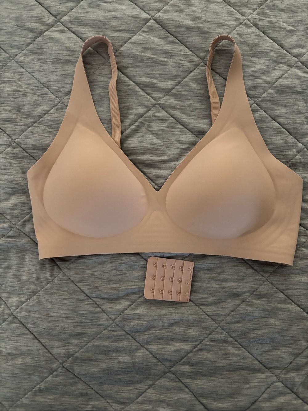 Seamless Nude Wireless Bra with Removable Extender